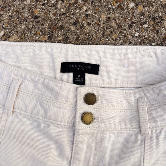 (Sold) Ann Taylor High Rise Palazzo Jeans Ecru Biege Dress Pants Size 2 Preppy - Picture 6 of 8
